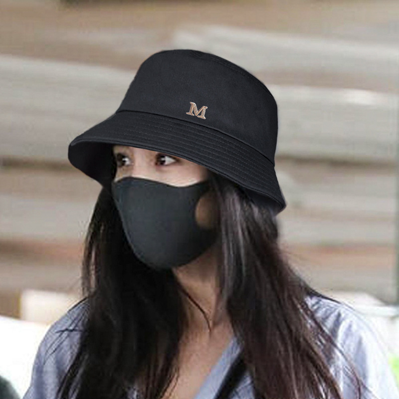 明星防曬帽，時尚防護的完美結合，打造夏日炫酷新風尚！