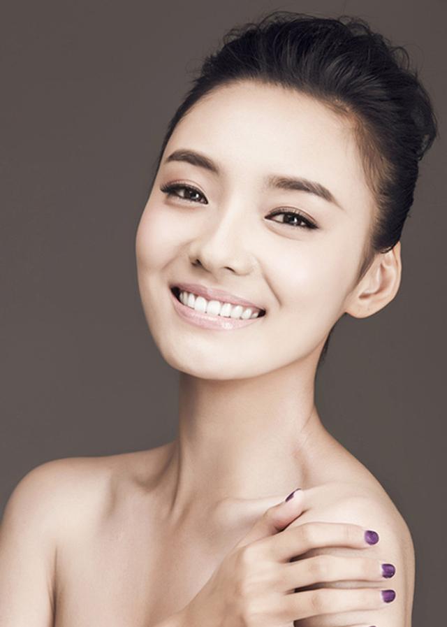 演員林源圖片,演員林源圖片，變化、學(xué)習(xí)與自信的力量