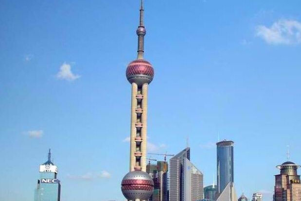 東方明珠電視塔，勵(lì)志燈塔，照亮人生之路