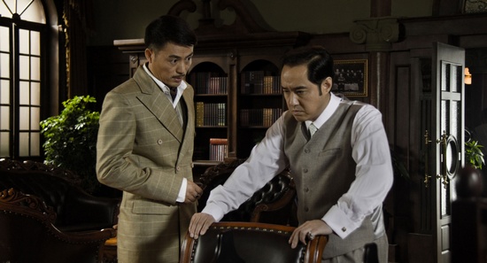 向東是大海演員陣容揭秘，日常趣事與深厚友情的溫馨故事