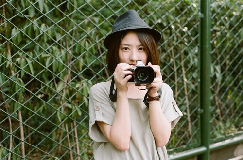 傷感簽名2013最新版，小巷獨(dú)特風(fēng)情觸動心靈