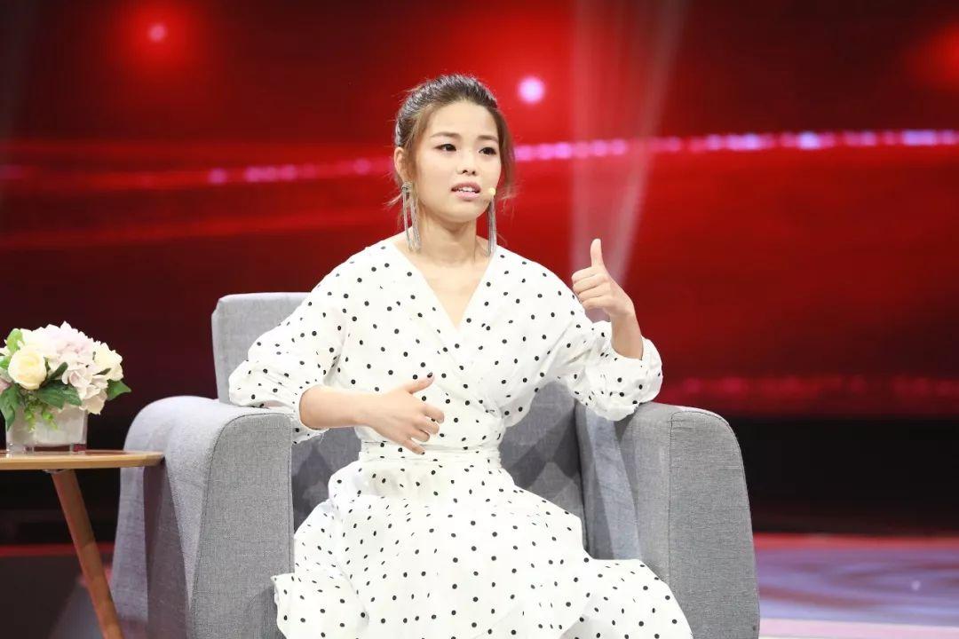 候夢(mèng)莎微博動(dòng)態(tài)更新全攻略，步驟指南揭秘！