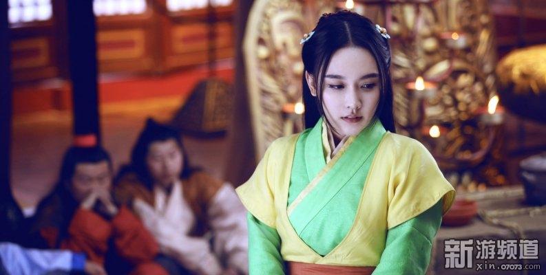 林允兒最新代言寫真集，展現(xiàn)公眾眼中的多元魅力