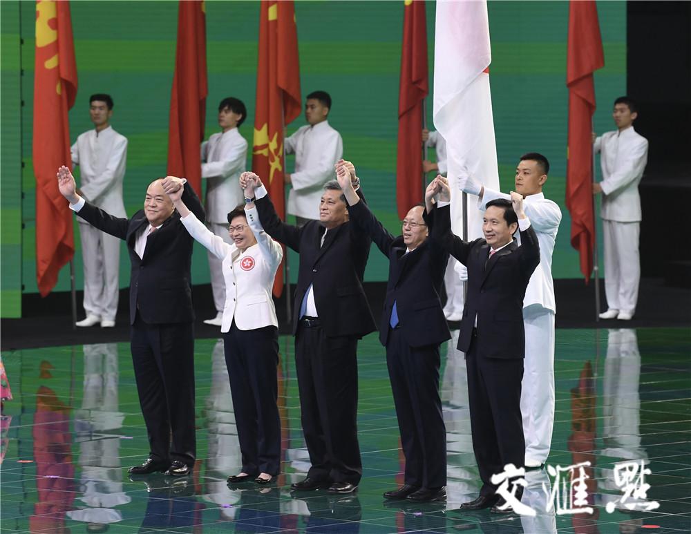 新2025澳門兔費資料,數(shù)據(jù)詳解說明_桌面款5.784