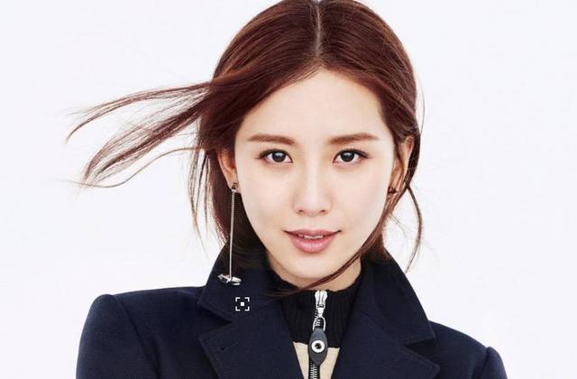 女明星英語(yǔ)學(xué)習(xí)指南，步驟詳解與必備技巧