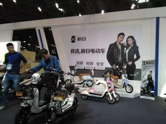 新日新款電動車，革新雙刃劍效應(yīng)下的市場挑戰(zhàn)與機遇