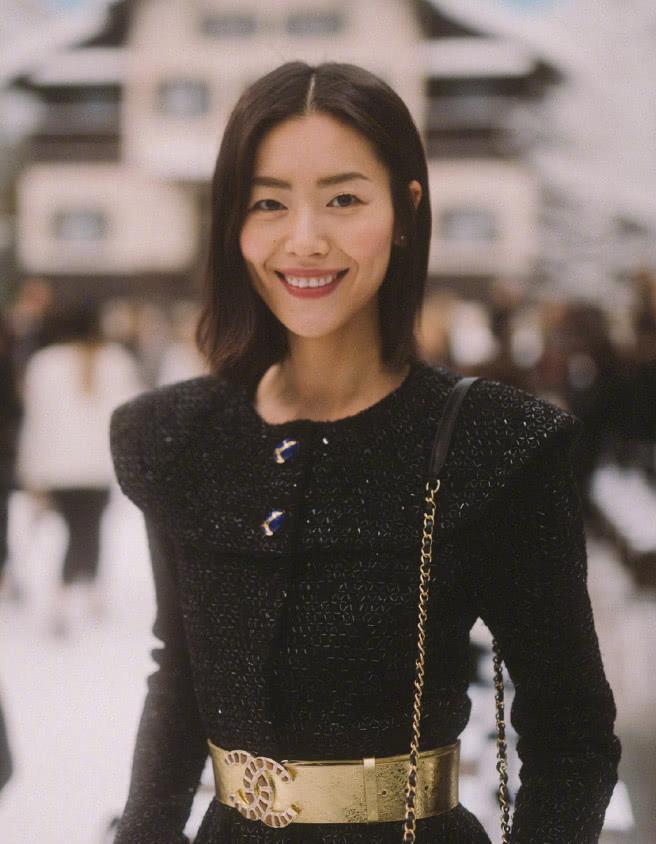 劉雯的短發(fā)魅力之旅，造型之旅展現(xiàn)獨(dú)特風(fēng)采