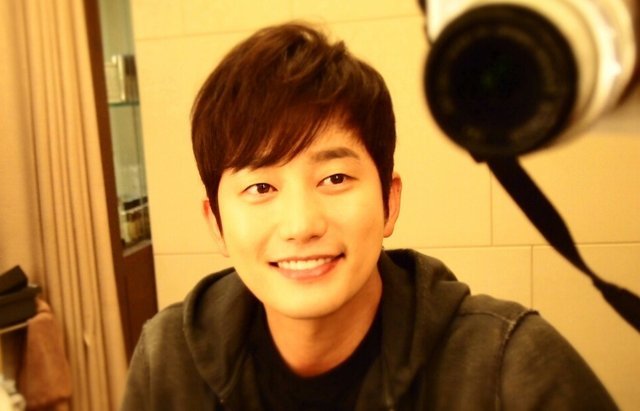 ??樸施厚2025年最新動態(tài)??