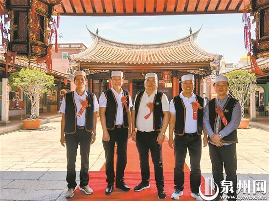 村長(zhǎng)情緣新篇章，學(xué)習(xí)成長(zhǎng)，自信鑄就夢(mèng)想之路