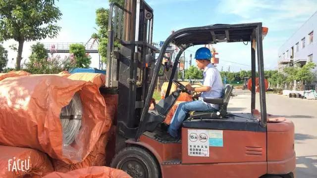 最新叉車工作，時(shí)代背景下的關(guān)鍵角色演變
