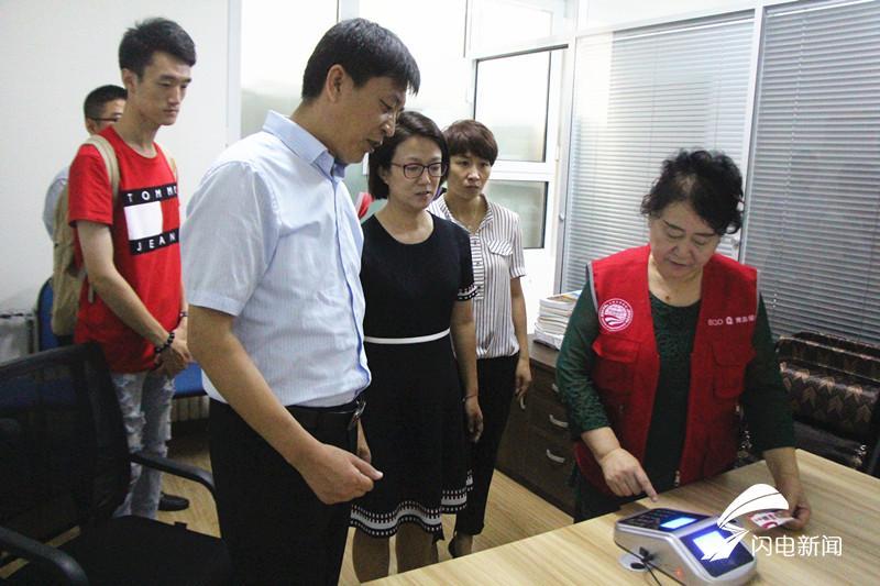 青島積分落戶最新動態(tài)，2025年政策更新與巷弄特色小店共融發(fā)展