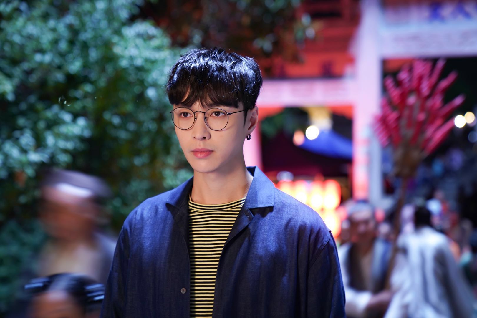 張藝興最新電視劇，時(shí)代之光下的璀璨篇章