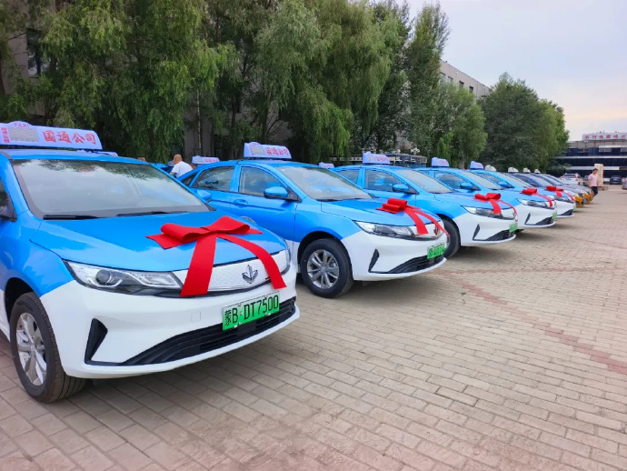 包頭出租車最新動(dòng)態(tài)，科技引領(lǐng)出行變革，重塑體驗(yàn)之旅